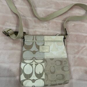 Coach crossbody purse